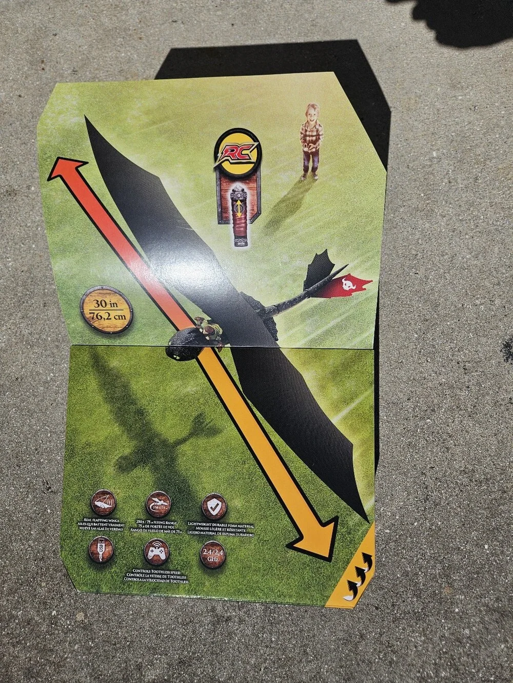 How To Train Your Dragon 2, RC Flying Toothless Remote Control Toy by DreamWorks